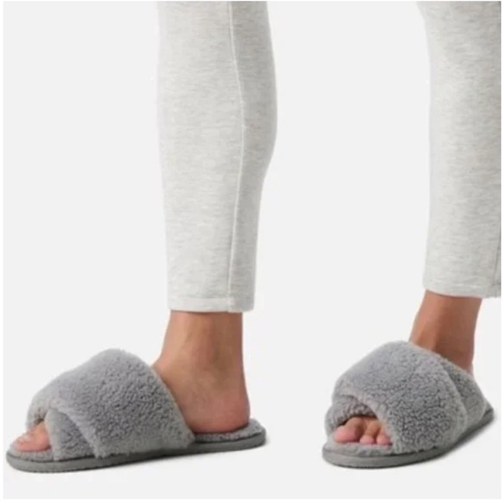 Sorel Women's Go Mail Run Slippers in Quarry Gray—9 - Picture 2 of 8